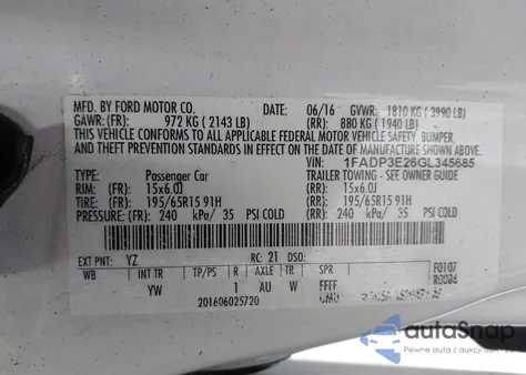 2016 Ford Focus S из США, поврежденный, VIN 1FADP3E26GL345685